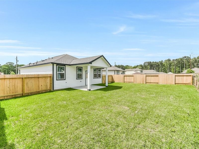 Exterior details and patio area of a home in Liberty Estates, Cleveland (Image 29).