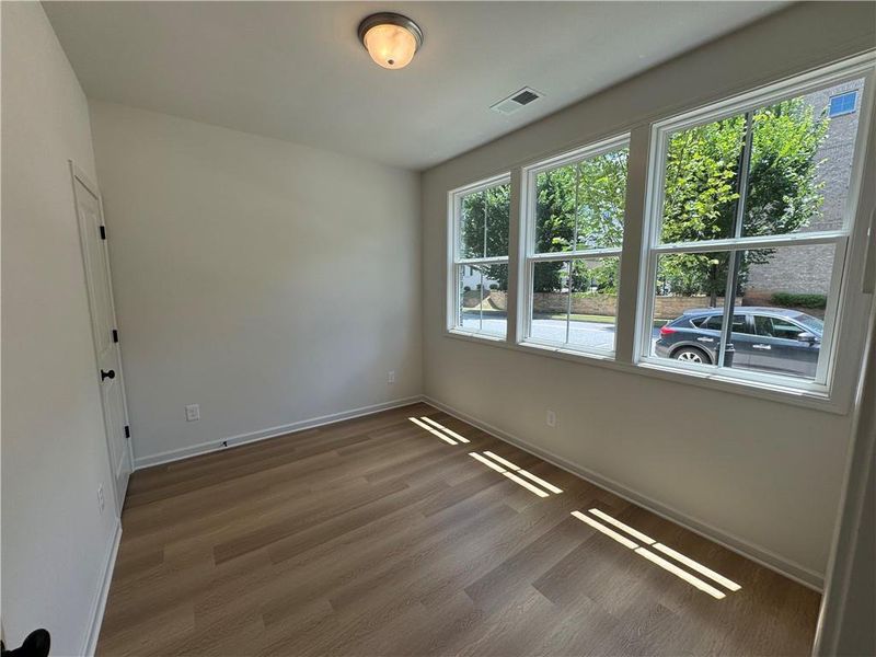 Spacious, unfurnished interior of a new home in , Alpharetta (Image 9). Spacious, unfurnished interior of a new home in , Alpharetta (Image 9).