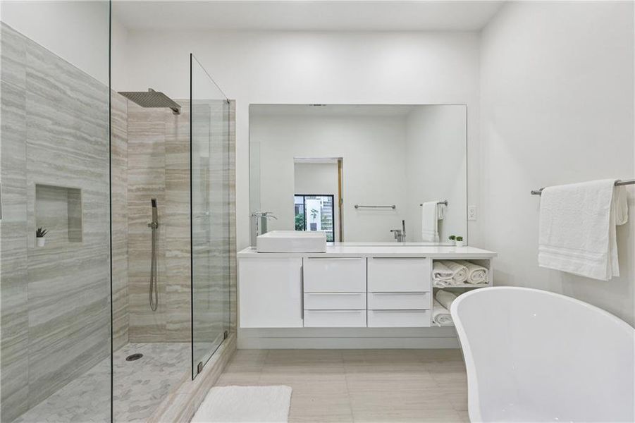 Furnished interior view inside a new home in , Atlanta (Image 20).