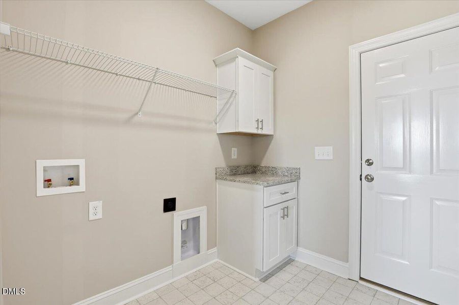 33-604 S Vance St-33