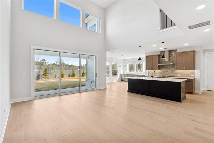 Spacious, unfurnished interior of a new home in Settingdown Farms, Cumming (Image 13).