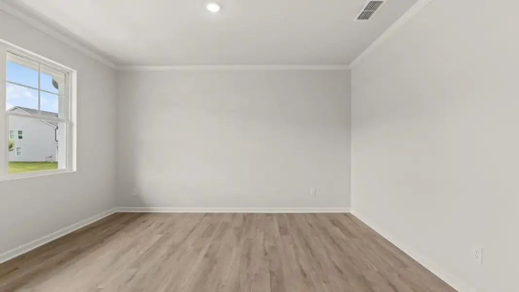 Spacious, unfurnished interior of a new home in Sheffield Highlands, Dallas (Image 27). Spacious, unfurnished interior of a new home in Sheffield Highlands, Dallas (Image 27).