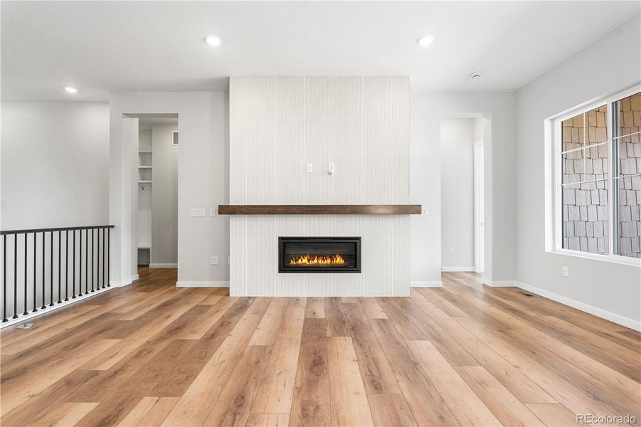 Spacious, unfurnished interior of a new home in Horizon at Solstice, Littleton (Image 23).