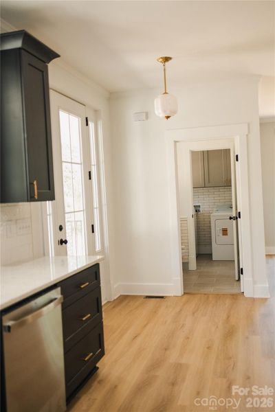 Image 47 of a home in .