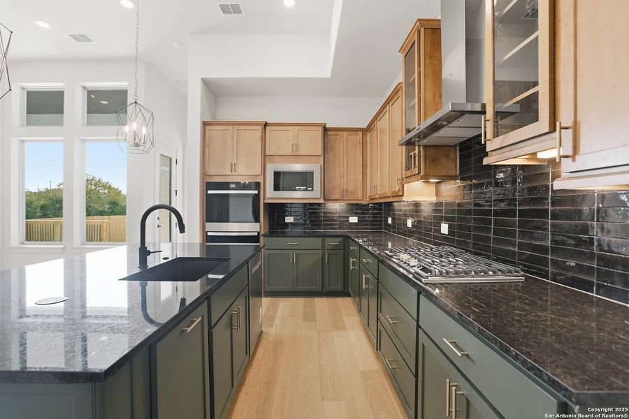 Furnished interior view inside a new home in Kinder Ranch 70's, San Antonio (Image 10).