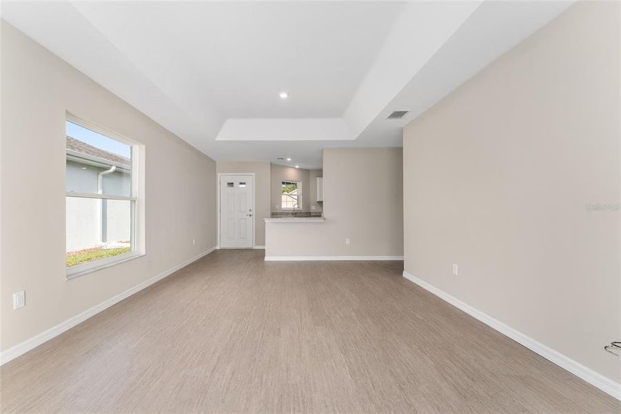 Spacious, unfurnished interior of a new home in , Floral City (Image 37).