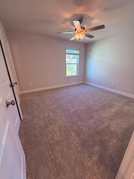 Spacious, unfurnished interior of a new home in Sierra Creek, Hoschton (Image 20). Spacious, unfurnished interior of a new home in Sierra Creek, Hoschton (Image 20).