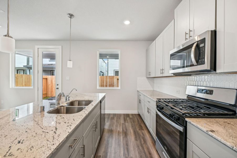 Photos are not of the actual home, but are photos of the builder home with same floorplan Photos are not of the actual home, but are photos of the builder home with same floorplan