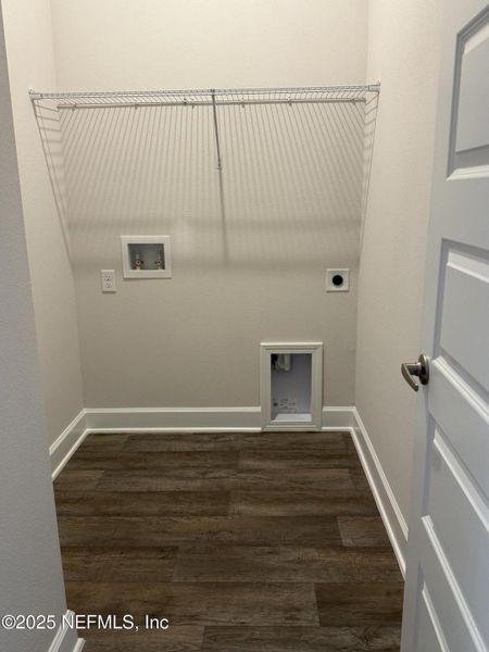 Image 21 of a home in Summerglen.