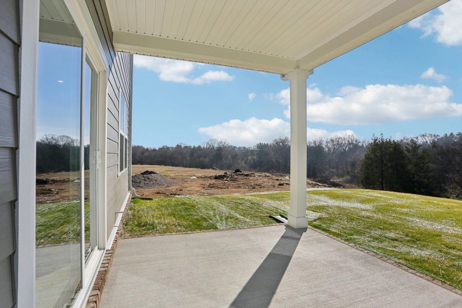 Exterior details and patio area of a home in Ascent at Arbor Ridge, La Vergne (Image 29).
