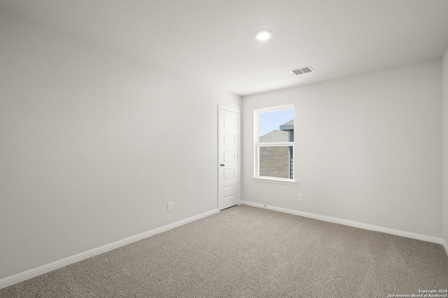 Spacious, unfurnished interior of a new home in Applewhite Meadows, San Antonio (Image 15). Spacious, unfurnished interior of a new home in Applewhite Meadows, San Antonio (Image 15).
