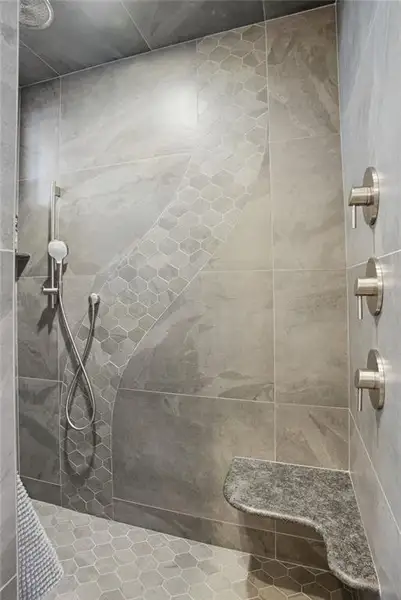 Close-up of interior finishes inside a home in , Jasper (Image 18).