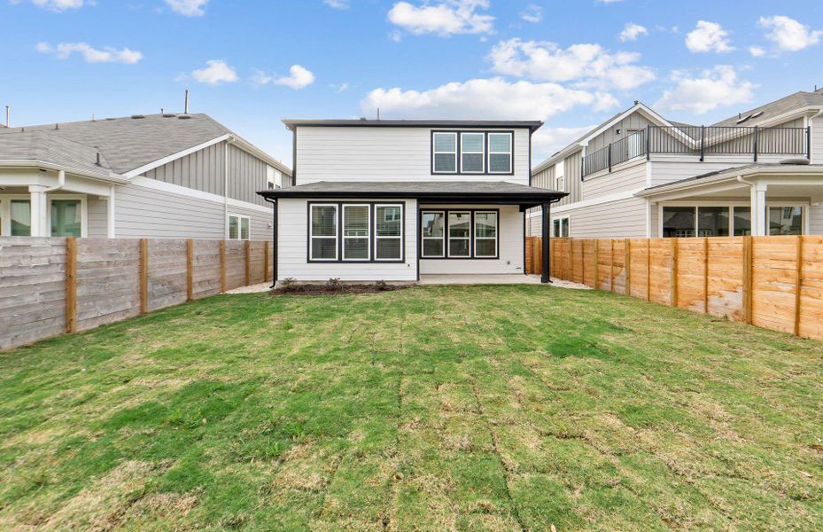 Exterior details and patio area of a home in Horizon Lake, Leander (Image 2). Exterior details and patio area of a home in Horizon Lake, Leander (Image 2).