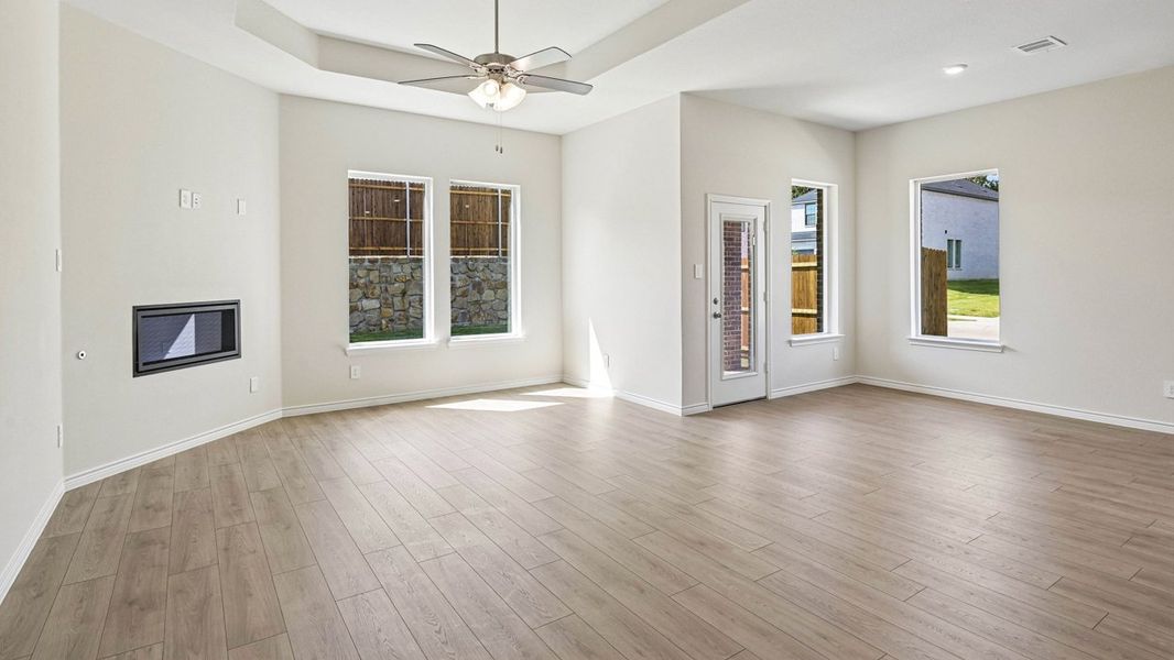 Spacious, unfurnished interior of a new home in Morning Ridge, Princeton (Image 6).