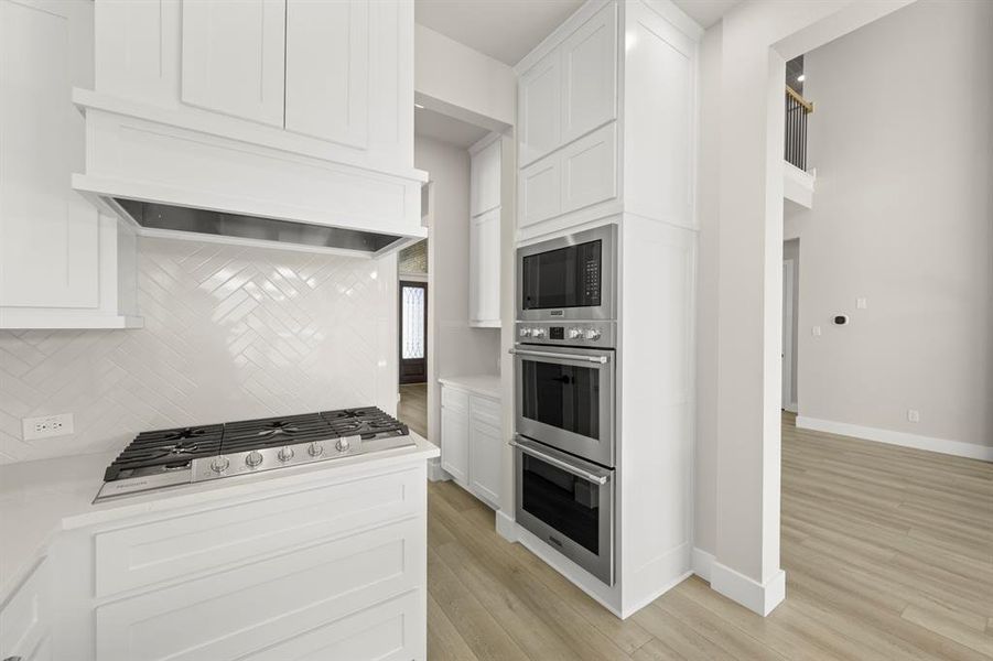 2306 Flock- Kitchen (4)