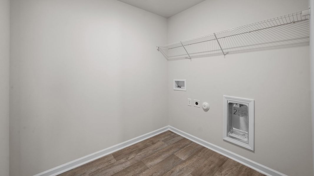 Spacious, unfurnished interior of a new home in Carter Ridge, Greenville (Image 28).