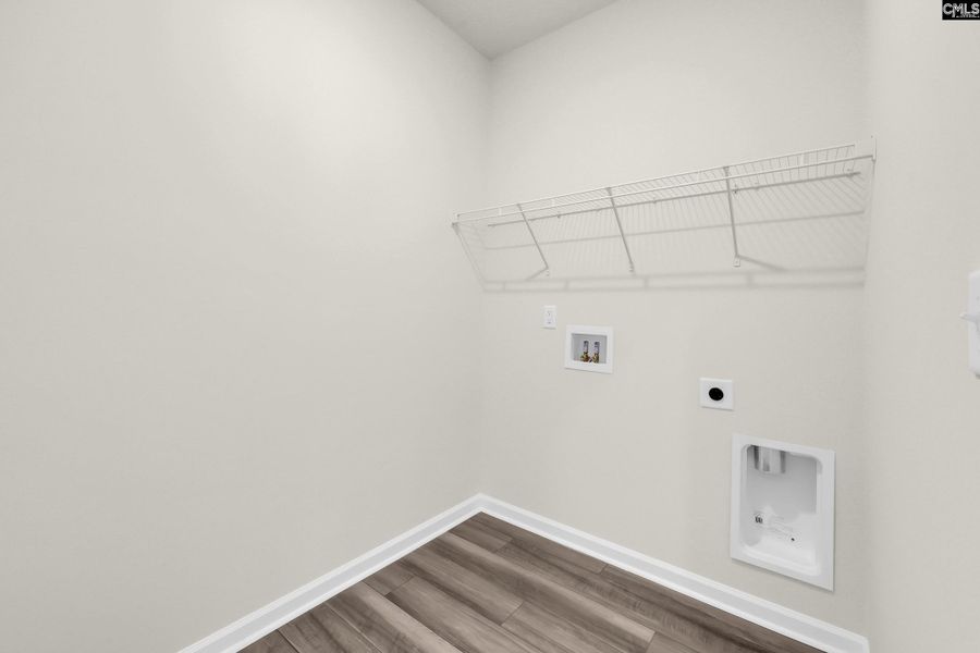 Spacious, unfurnished interior of a new home in Old Charleston Acres, Pelion (Image 14).