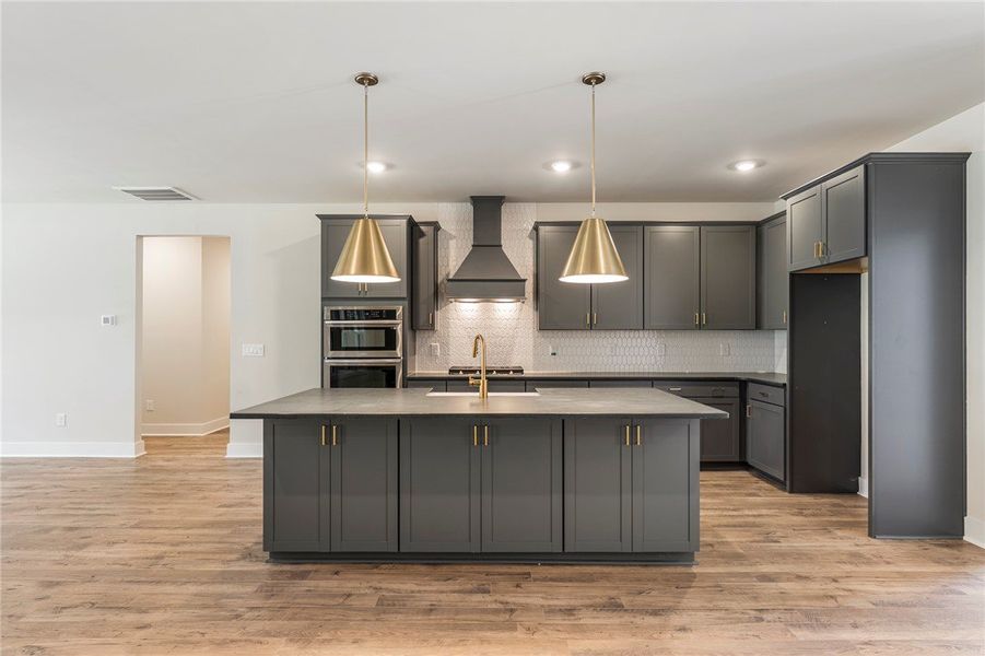 Furnished interior view inside a new home in Anderson County Homes, Belton (Image 5).