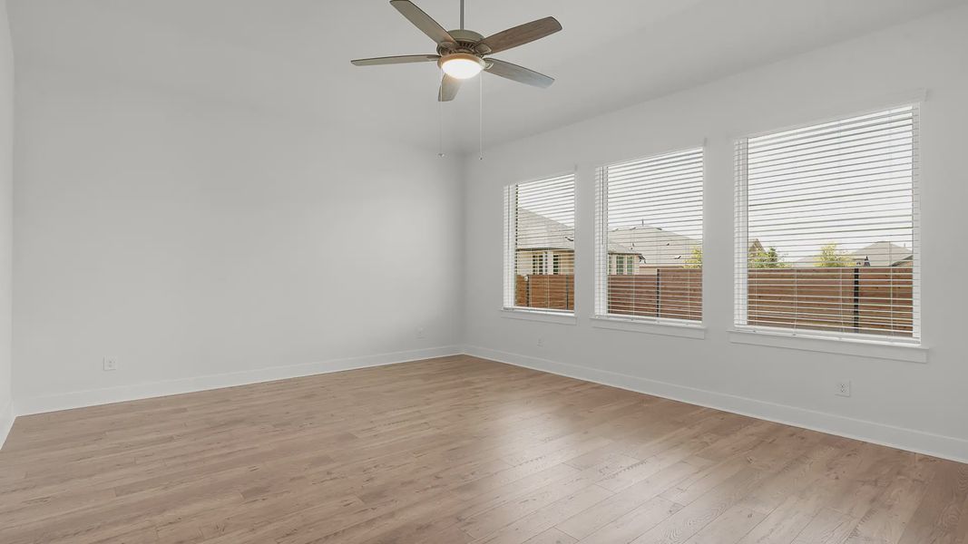 Spacious, unfurnished interior of a new home in Broken Oak, Georgetown (Image 19). Spacious, unfurnished interior of a new home in Broken Oak, Georgetown (Image 19).