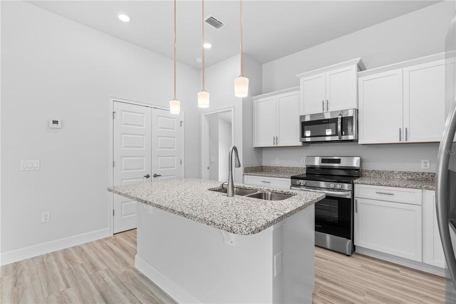Furnished interior view inside a new home in Kirkland Farms, Alachua (Image 4). Furnished interior view inside a new home in Kirkland Farms, Alachua (Image 4).