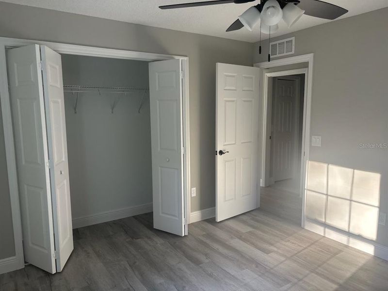 Spacious, unfurnished interior of a new home in , Dunnellon (Image 20).