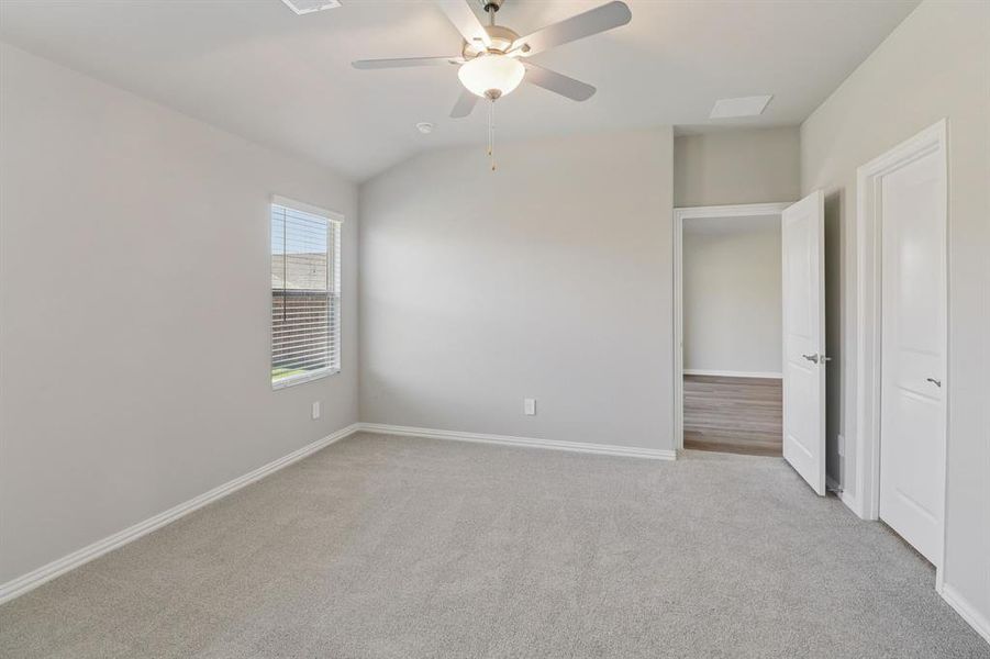 Spacious, unfurnished interior of a new home in Southridge - Signature Series, McKinney (Image 30). Spacious, unfurnished interior of a new home in Southridge - Signature Series, McKinney (Image 30).