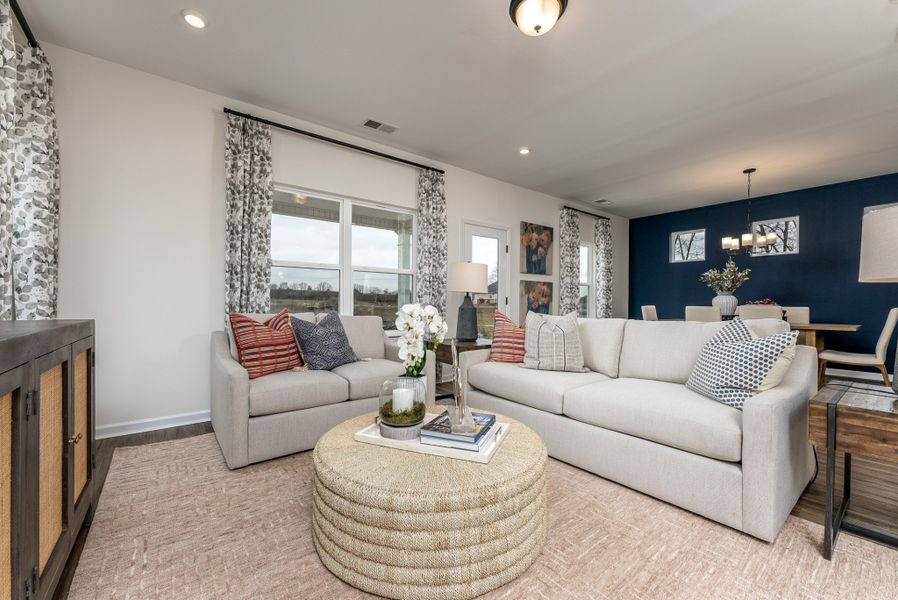 Furnished interior view inside a new home in Ridgewood, Shelbyville (Image 15).