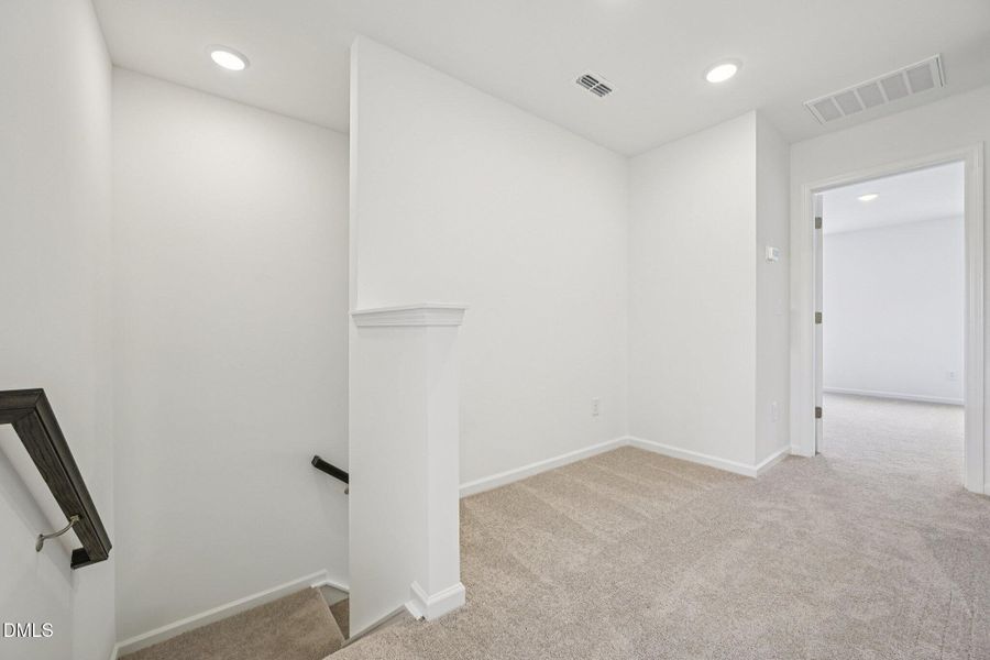 28-web-or-mls-Mirth Ct-S2002-028