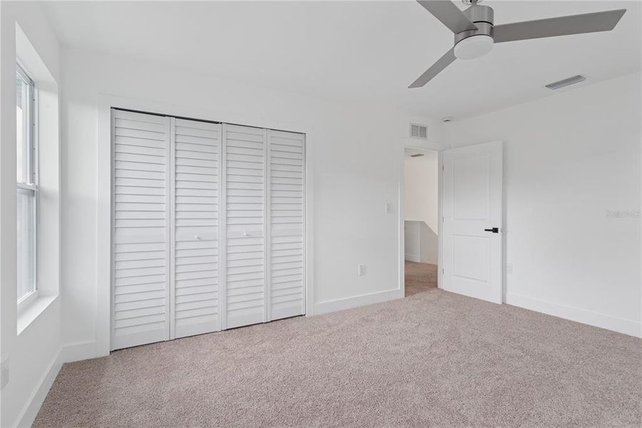 Spacious, unfurnished interior of a new home in , St. Petersburg (Image 36). Spacious, unfurnished interior of a new home in , St. Petersburg (Image 36).