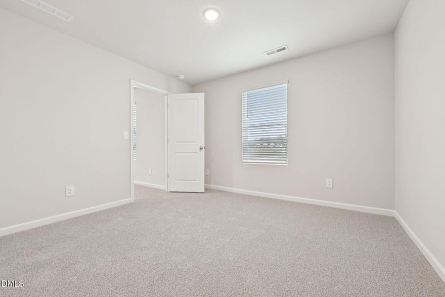 26 - Secondary Bed