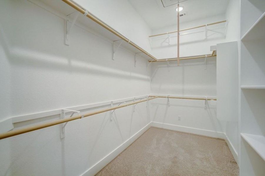 Primary Walk in Closet