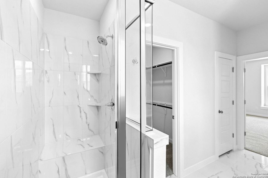 Furnished interior view inside a new home in Willowbrook, New Braunfels (Image 6).