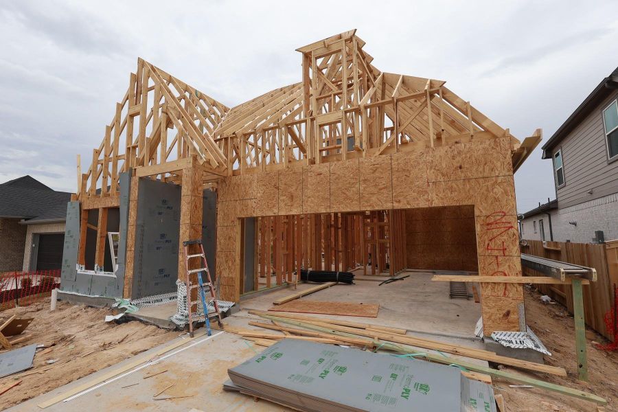 Let us show you how our advanced framing techniques have stood the test of time and allow more insulation for a quieter and more energy efficient home.