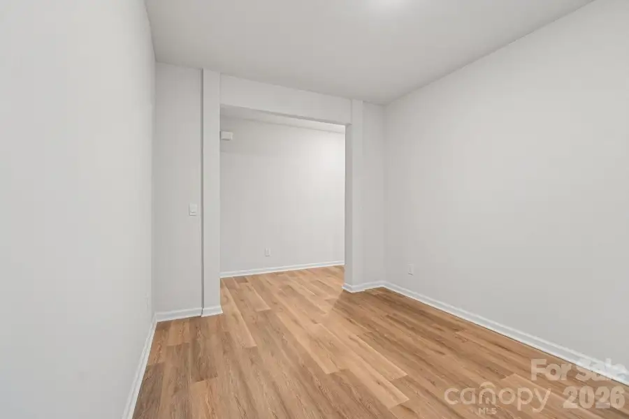 Spacious, unfurnished interior of a new home in Laurelbrook, Sherrills Ford (Image 21).