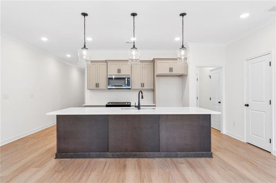 Furnished interior view inside a new home in Cherokee Township, Acworth (Image 10).