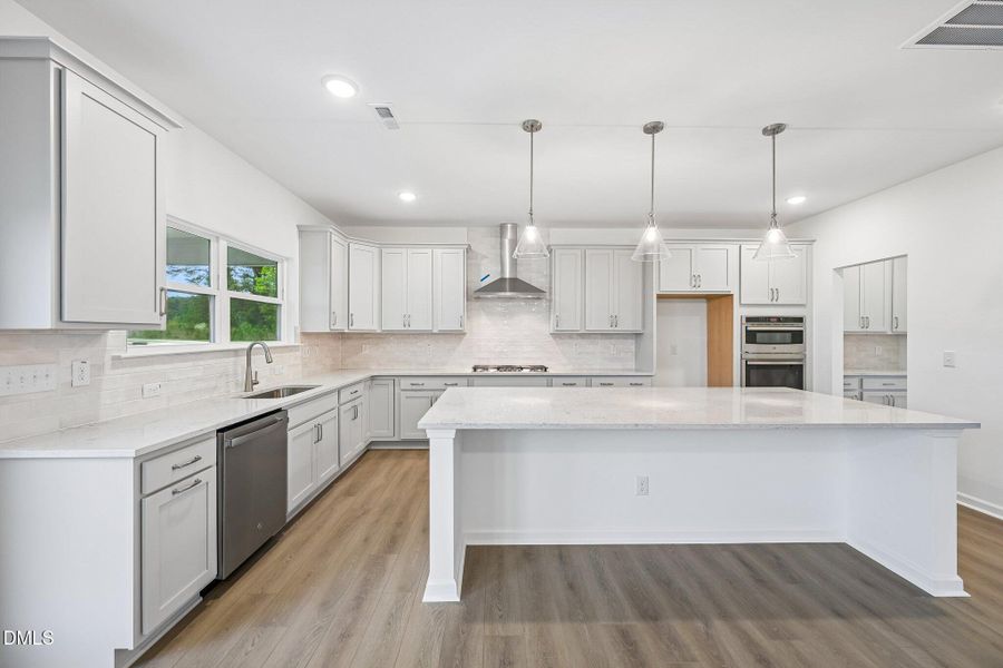 15-web-or-mls-Compeer Wy-S3004-015