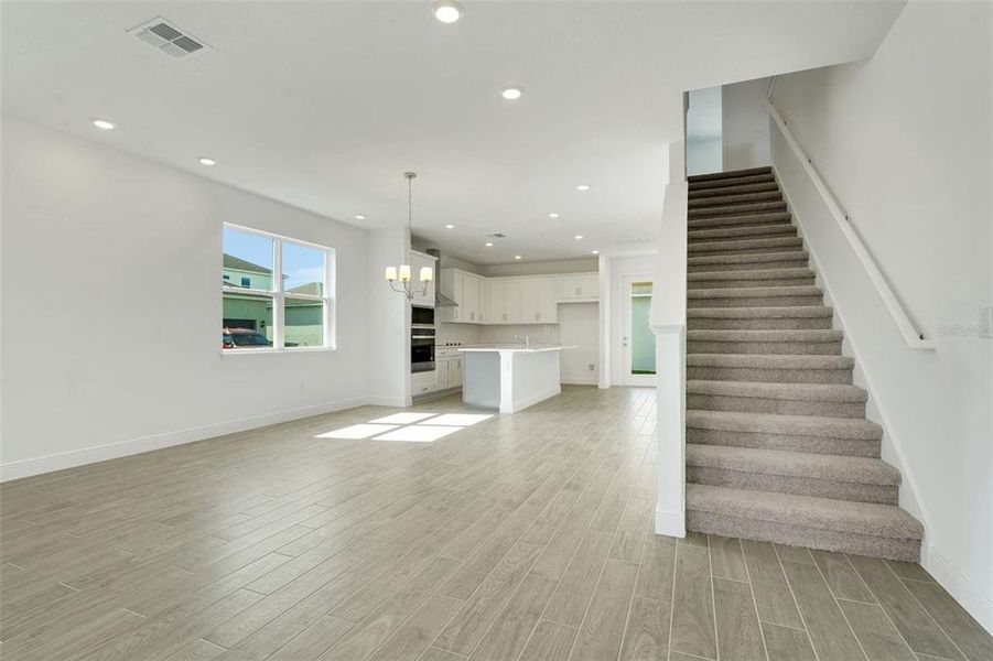 Spacious, unfurnished interior of a new home in Crossroads at Kelly Park, Apopka (Image 43). Spacious, unfurnished interior of a new home in Crossroads at Kelly Park, Apopka (Image 43).