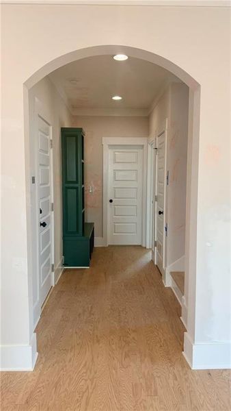 Spacious, unfurnished interior of a new home in , Scottdale (Image 11).