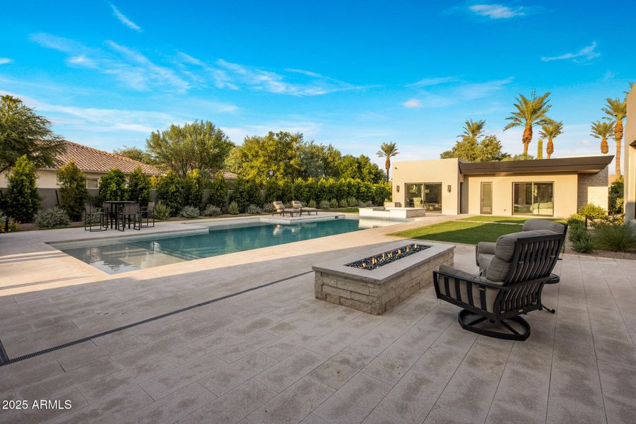 Pool with guest house