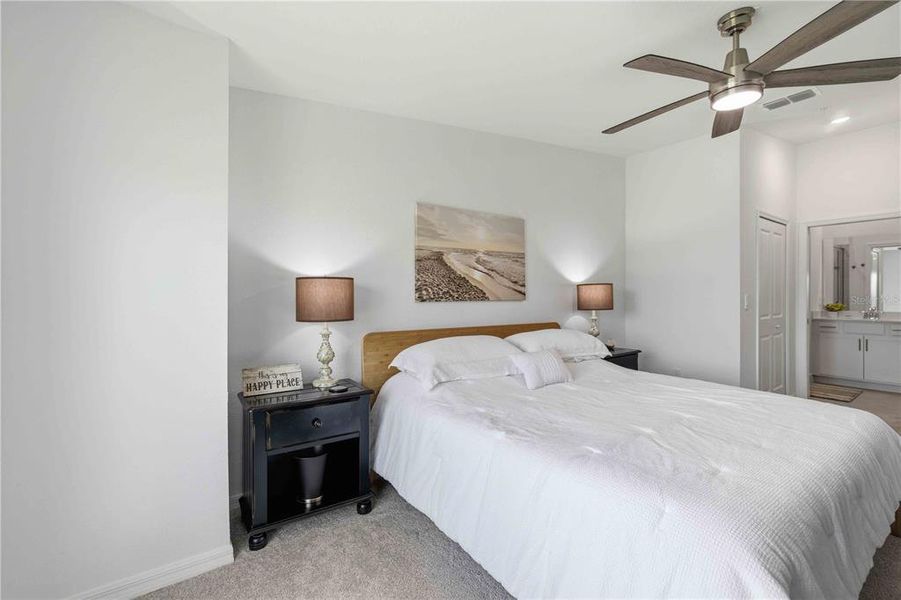 Furnished interior view inside a new home in , Venice (Image 15).