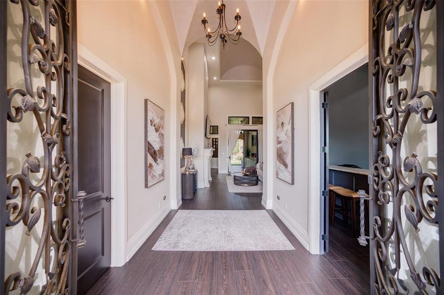 Furnished interior view inside a new home in , Cedar Hill (Image 16).
