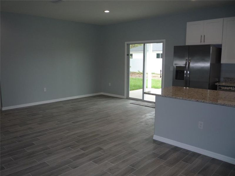 Spacious, unfurnished interior of a new home in , Ocala (Image 32).
