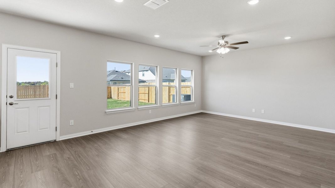 Maui Floor Plan Photo - Representative