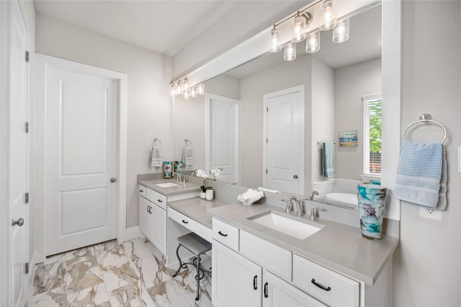 Furnished interior view inside a new home in Ridgelake Shores, Montgomery (Image 31).