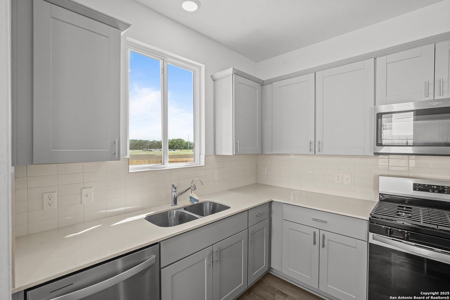 Furnished interior view inside a new home in Davis Ranch, San Antonio (Image 7).
