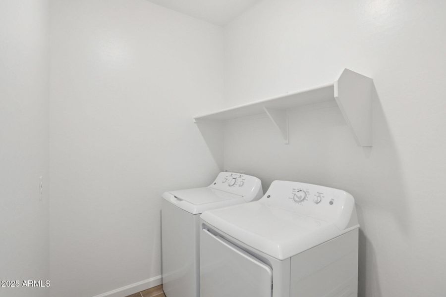 23-web-or-mls-La Senda Dr W-S0307-023