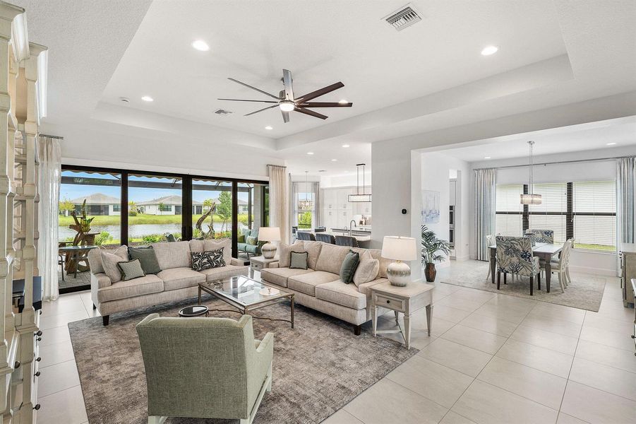 OPEN FLOORPLAN