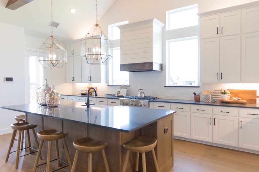 Representative furnished interior of a home built from the 5531 by Tradition Homes in Windsong Ranch, Prosper (Image 7).
