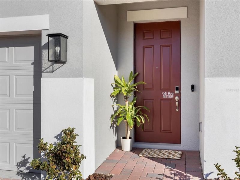 Exterior details and patio area of a home in Marion Ridge, Haines City (Image 3). Exterior details and patio area of a home in Marion Ridge, Haines City (Image 3).