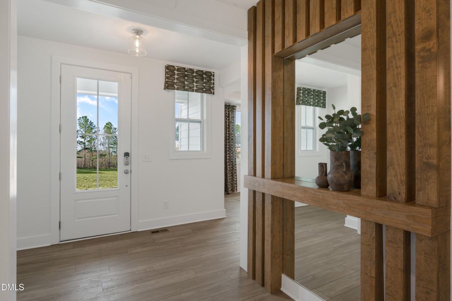 RDU_HighGroveOaks_Prescott_Model_Foyer2 RDU_HighGroveOaks_Prescott_Model_Foyer2